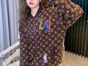 Replica Designer Louis Vuitton Vintage Letter Jacquard Jacket